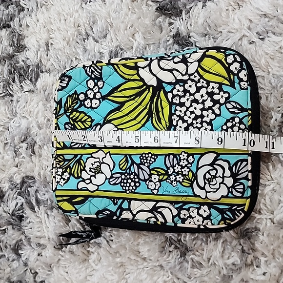 Vera Bradley Tablet Case ,Pre-owned - Picture 3 of 6